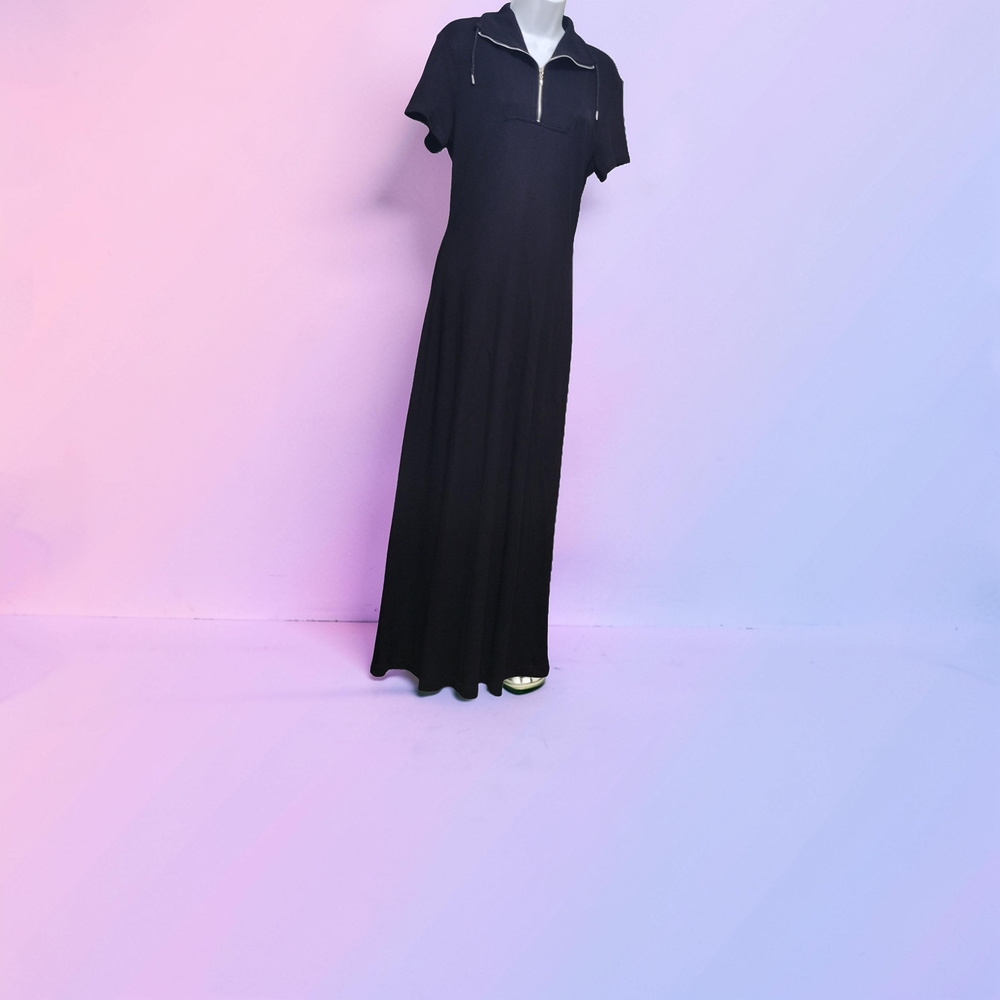 Casual Corner Black Short-Sleeve Maxi Dress with Zip Collar